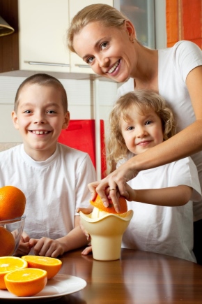  Orange Juicer