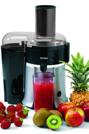  Universal Juicer