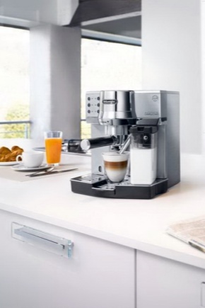  Nespresso coffee machine