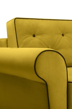  Sofa dengan armrests