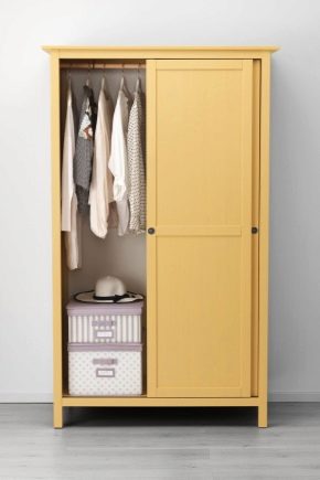  Wardrobes