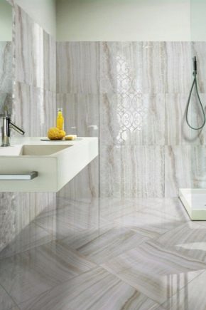  Marbled tiles in interior design