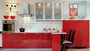  Facades of kitchen cabinets