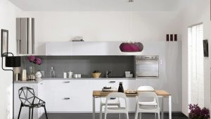  Porcelain stoneware apron in the kitchen