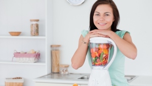  Blender with a bowl