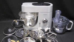  Mixér Kenwood s miskou