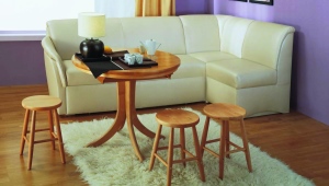  Gấp ghế sofa trong nhà bếp với giường