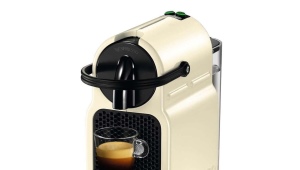 Kapsulový kávovar De'Longhi Nespresso