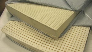  Artificial latex mattresses