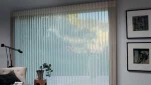  Blinds di bilik tidur