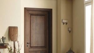  Solid wood doors