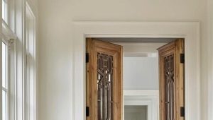  Swing doors