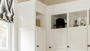  Corner wardrobes in the hallway