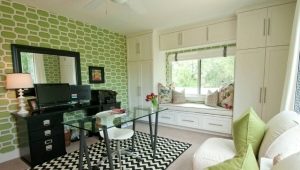  Green wallpaper - a bright solution in the interior