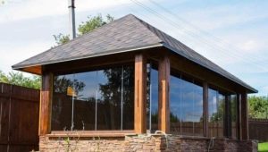  Glazed gazebos: beautiful building options