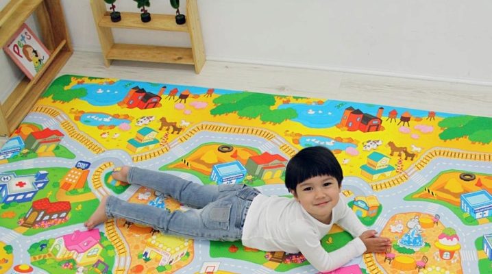  Children's carpet with roads