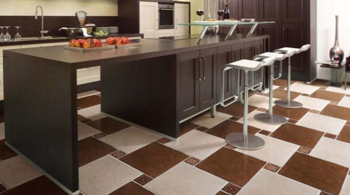  Porcelain stoneware for kitchen and corridor