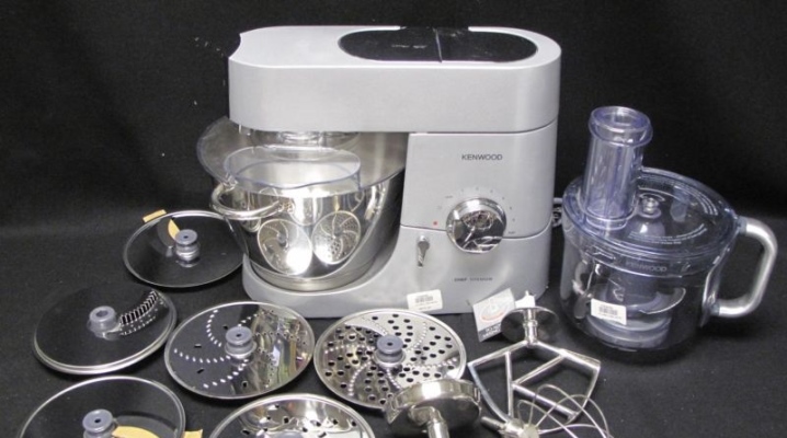  Kenwood mixer with bowl