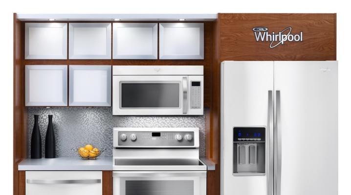  Built-in Whirlpool refrigerator