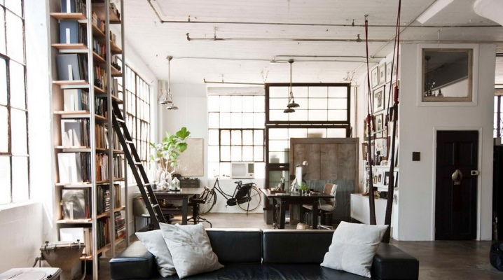  Black sofas in the interior