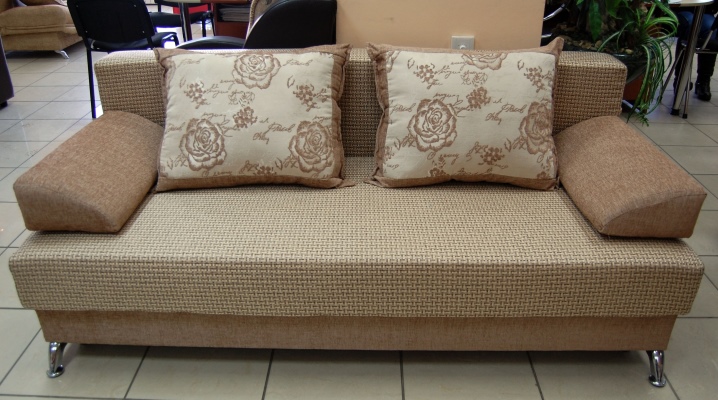  Letakkan sofa tanpa lengan