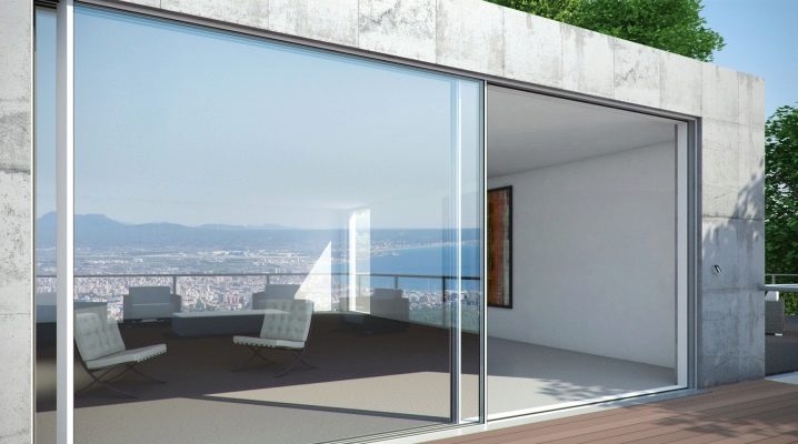  Sliding aluminum doors