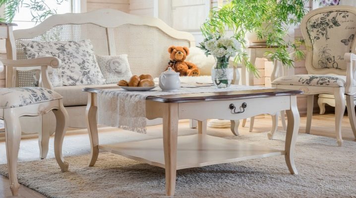  Fashionable coffee tables