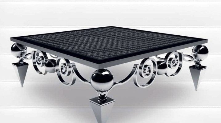  Choosing a metal table