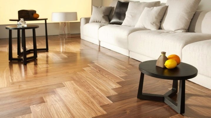 Herringbone parquet in the interior