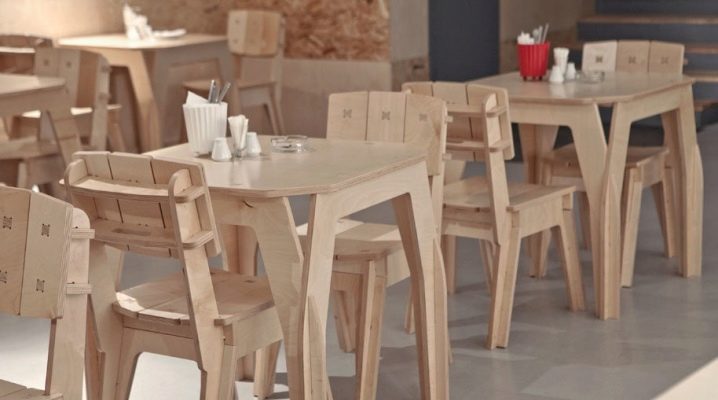 Choosing plywood chairs