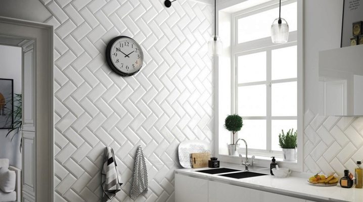  White tile: the subtleties of interior design