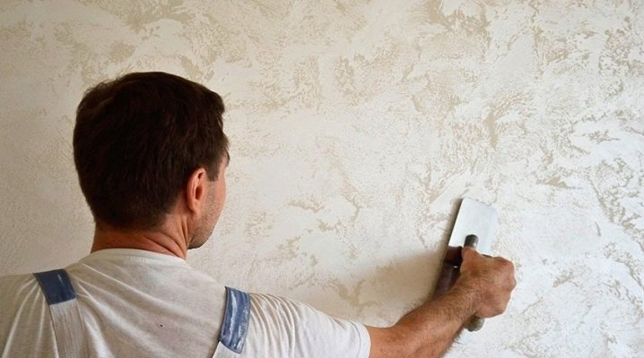 How to apply decorative plaster?