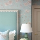 Blue wallpapers: tenderness and lightness in the interior